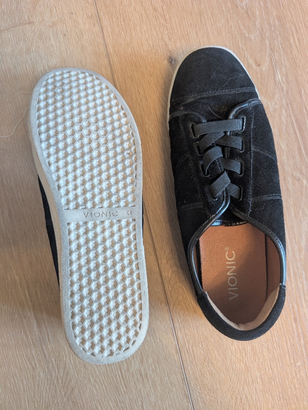 Vionic Sunny Jean Suede Women's sneakers, size 9
